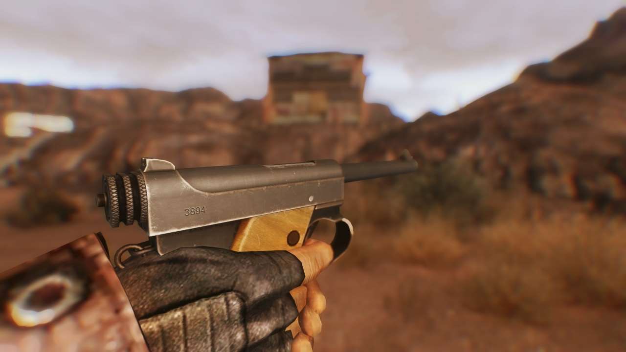 Fallout new vegas секвойя. Fallout New Vegas 9mm Pistol Mod. Q-35 Gun Fallout NV. Fallout NV head Gear Pack.